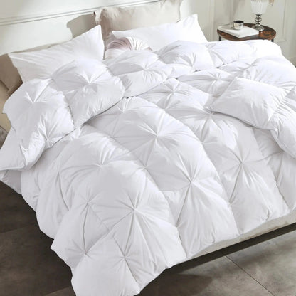 White Goose Down Comforter with Pinch Pleat Design - All-Season Medium Weight Duvet, 750 Fill Power, Breathable Insulation for Year-Round