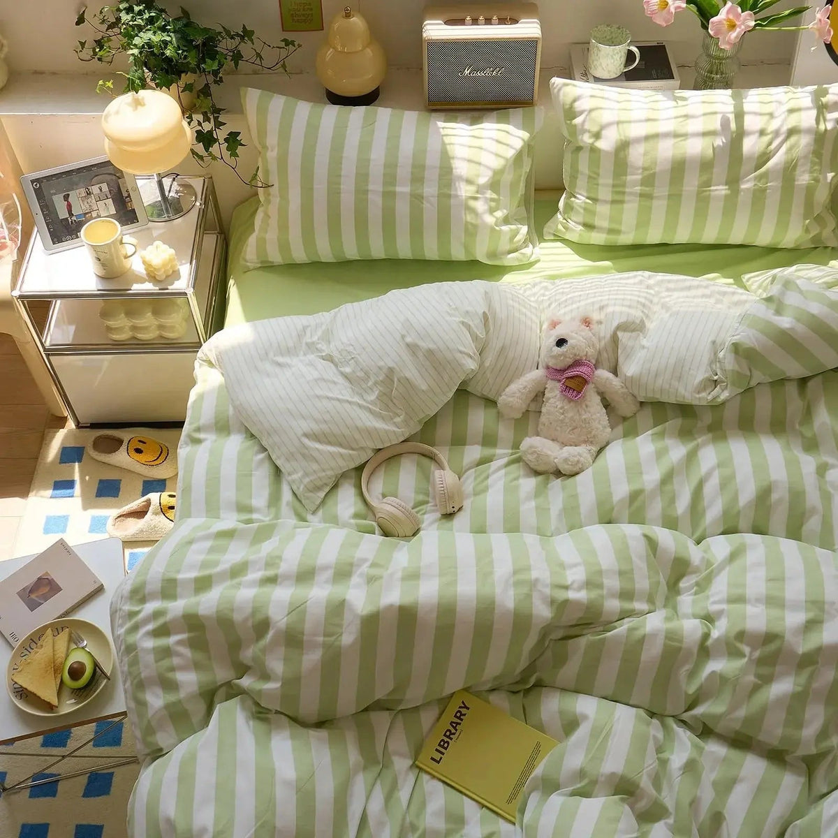 Washed Cotton Crepe Quilt Set with Fitted Sheet & Pillowcases – Breathable Striped Bedding for Year-Round Comfort