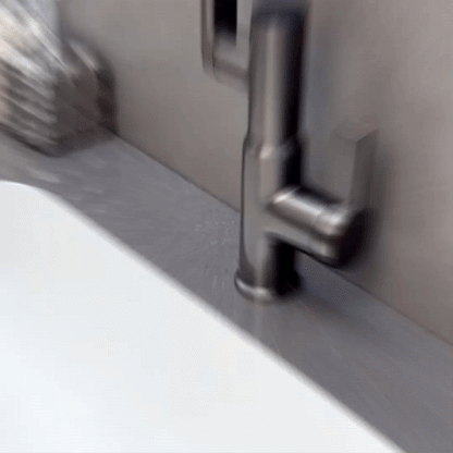 AquaTwist | 360° Kitchen Faucet with Temperature Display & Adjustable Height | Stylish Design for Modern Kitchens