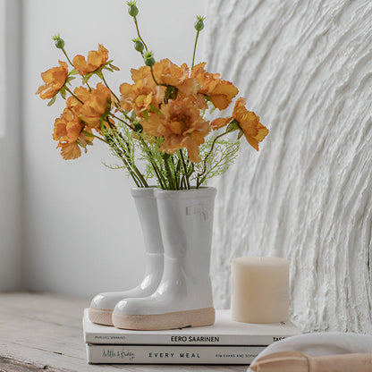 Artistic Ceramic Boot Vase – Unique 6.69 inch Design for Modern Interiors