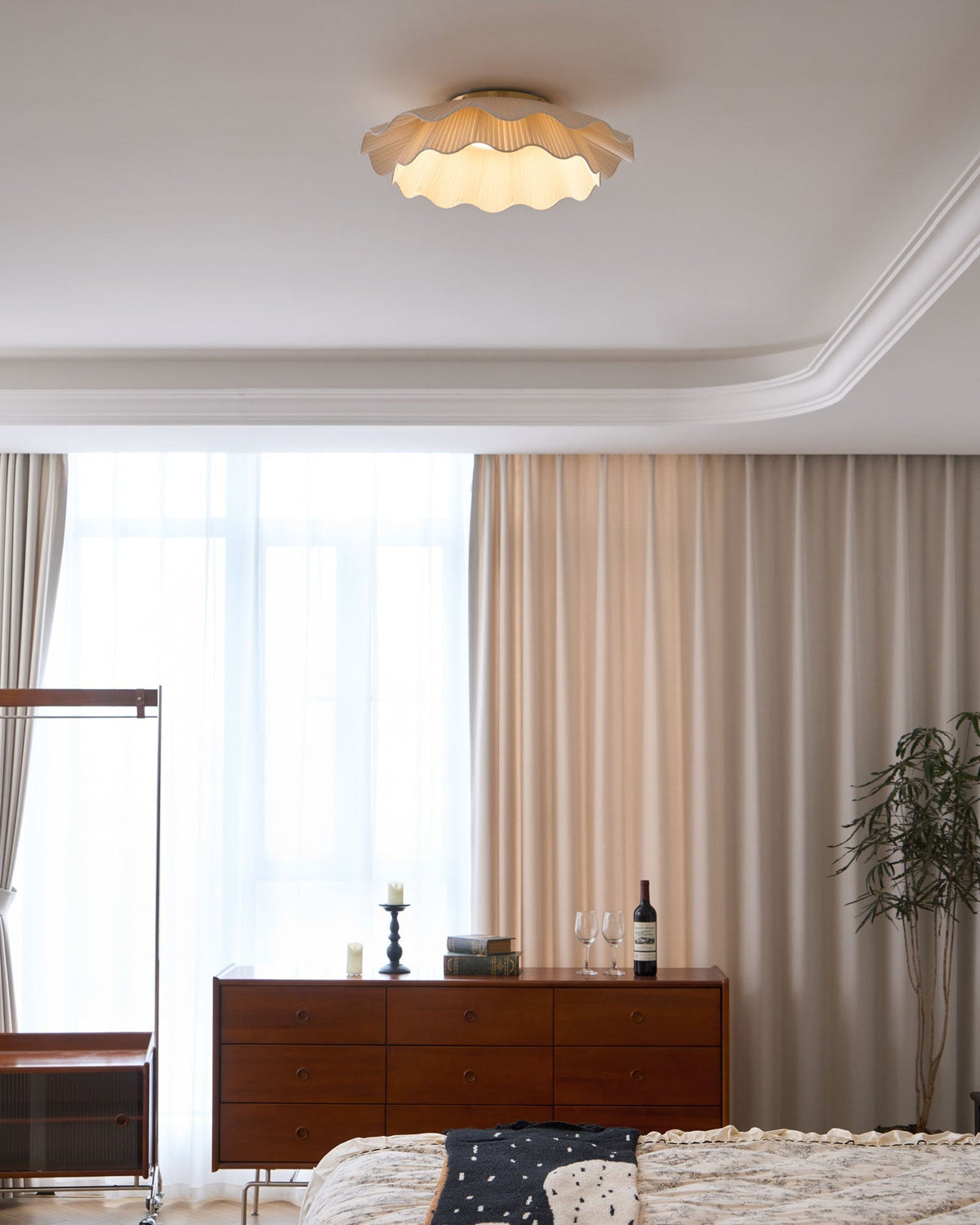 Dimmable LED Flush Mount Light 20 in Beige Fabric Shade Brass Accent for Bedroom Hallway Living Room 3 Color Modes Low Profile Overhead Fixt