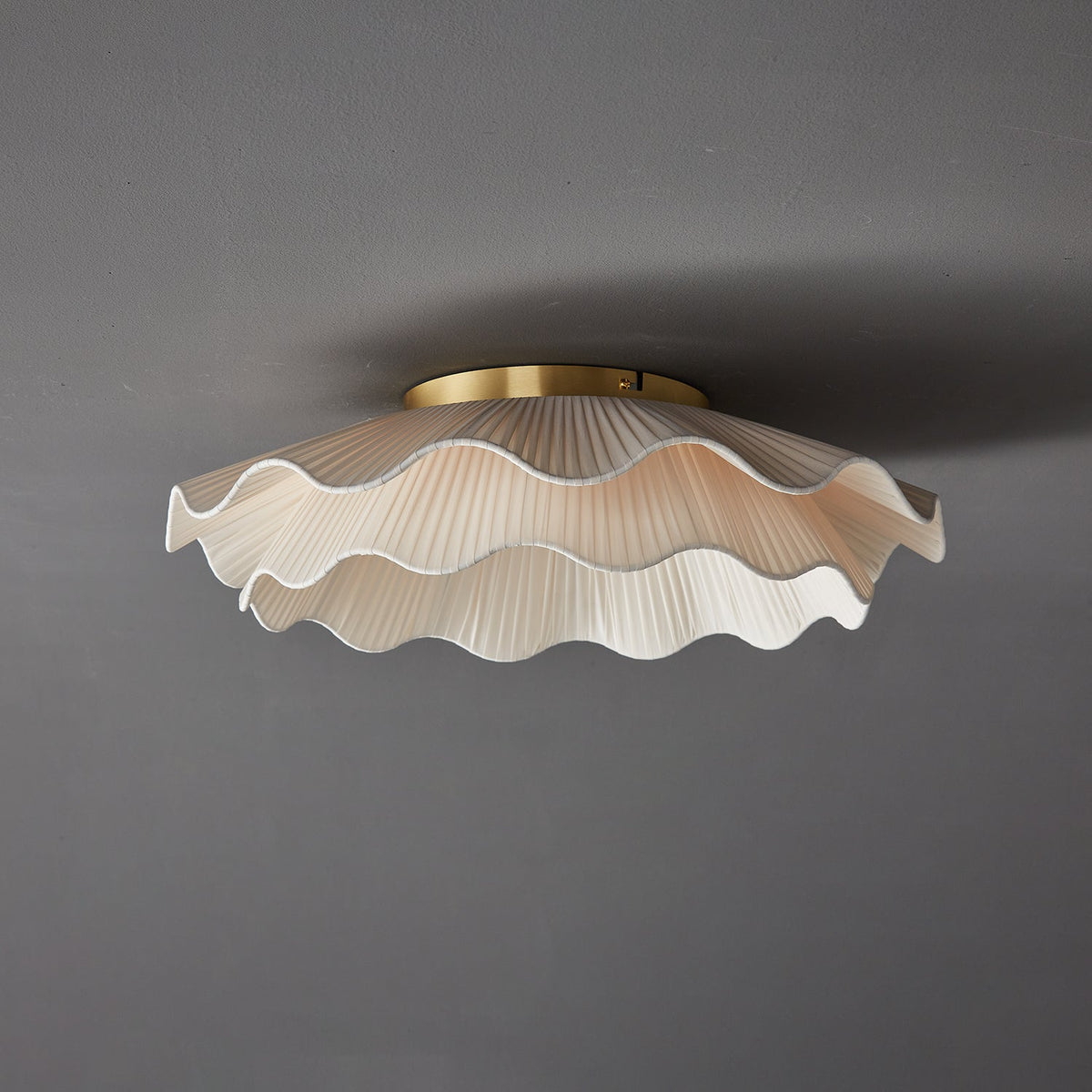 Dimmable LED Flush Mount Light 20 in Beige Fabric Shade Brass Accent for Bedroom Hallway Living Room 3 Color Modes Low Profile Overhead Fixt