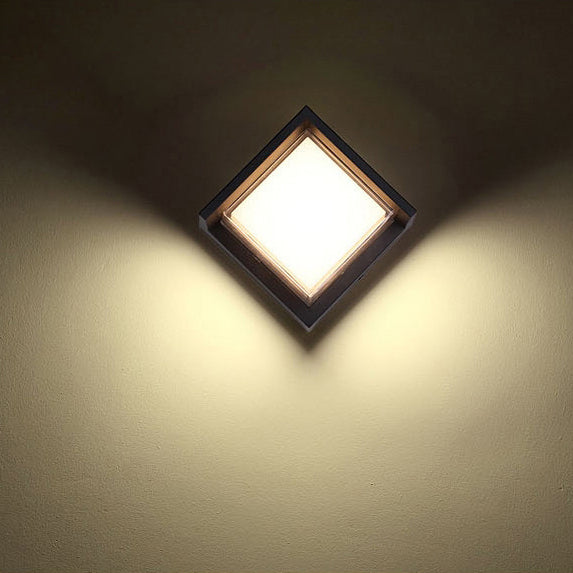 Outdoor LED Wall Sconce – Modern Waterproof Fixture for Patio, Garden & Porch Lighting