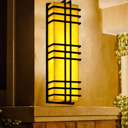 ARCHHALO – Architectural Wall Sconce for Soft Amber Glow