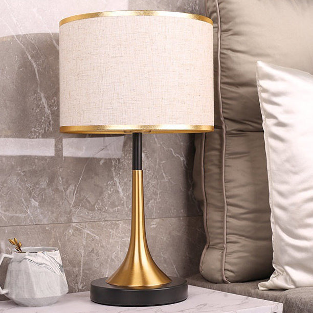 Retro Accent Lamp with Cloth Shade – Iron Body, Standard Base, 18 in Height – Perfect for Nightstand, Study, Den
