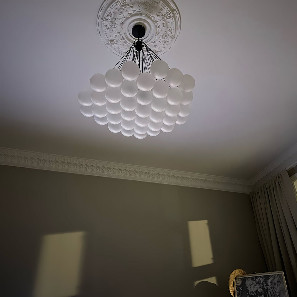 Bubble Pendant Light Multi-Globe Adjustable Ceiling Fixture Gold Black Chrome for Dining Room Living Room Foyer 19-73 Lights