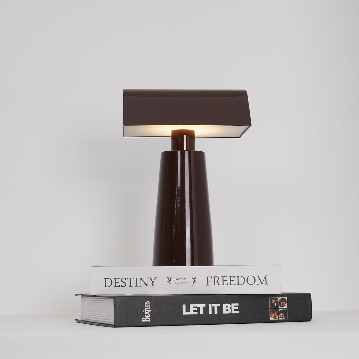 LED Desk Lamp with USB Charging Port – Touch Control, 3 Light Temperatures, Adjustable Steel Reading Light for Office, Bedroom, Study – Red,