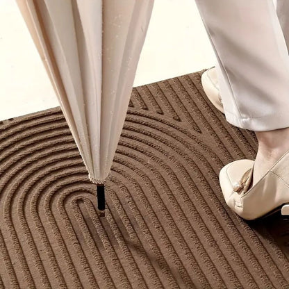 Ribbed Microfiber Entry Mat with Water & Dirt Trap – Curved Stripe Hallway Runner for Doorways & Patios