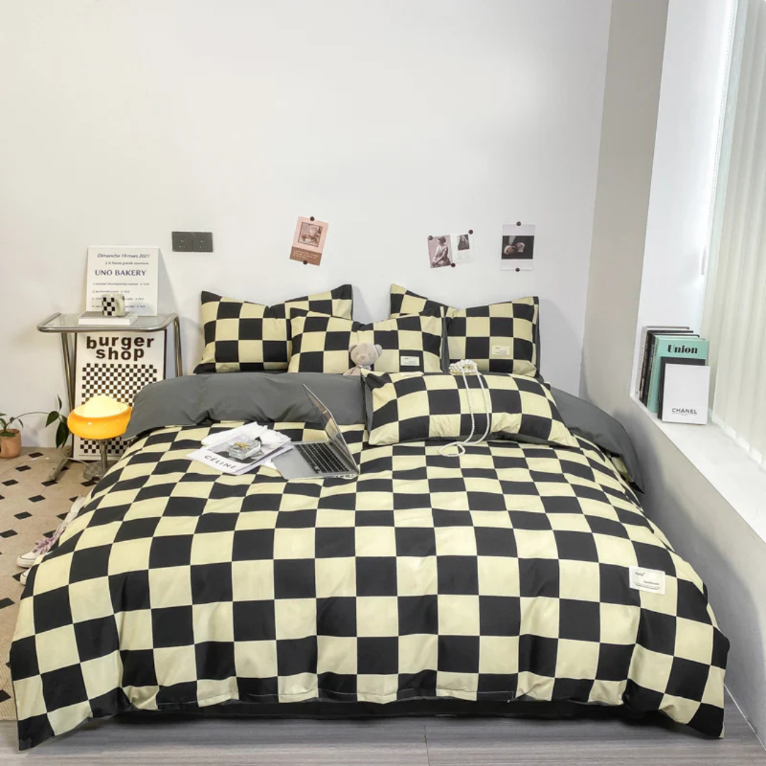 Checkered Bed Cover Set with Pillowcases – Breathable and Ultra Soft Material