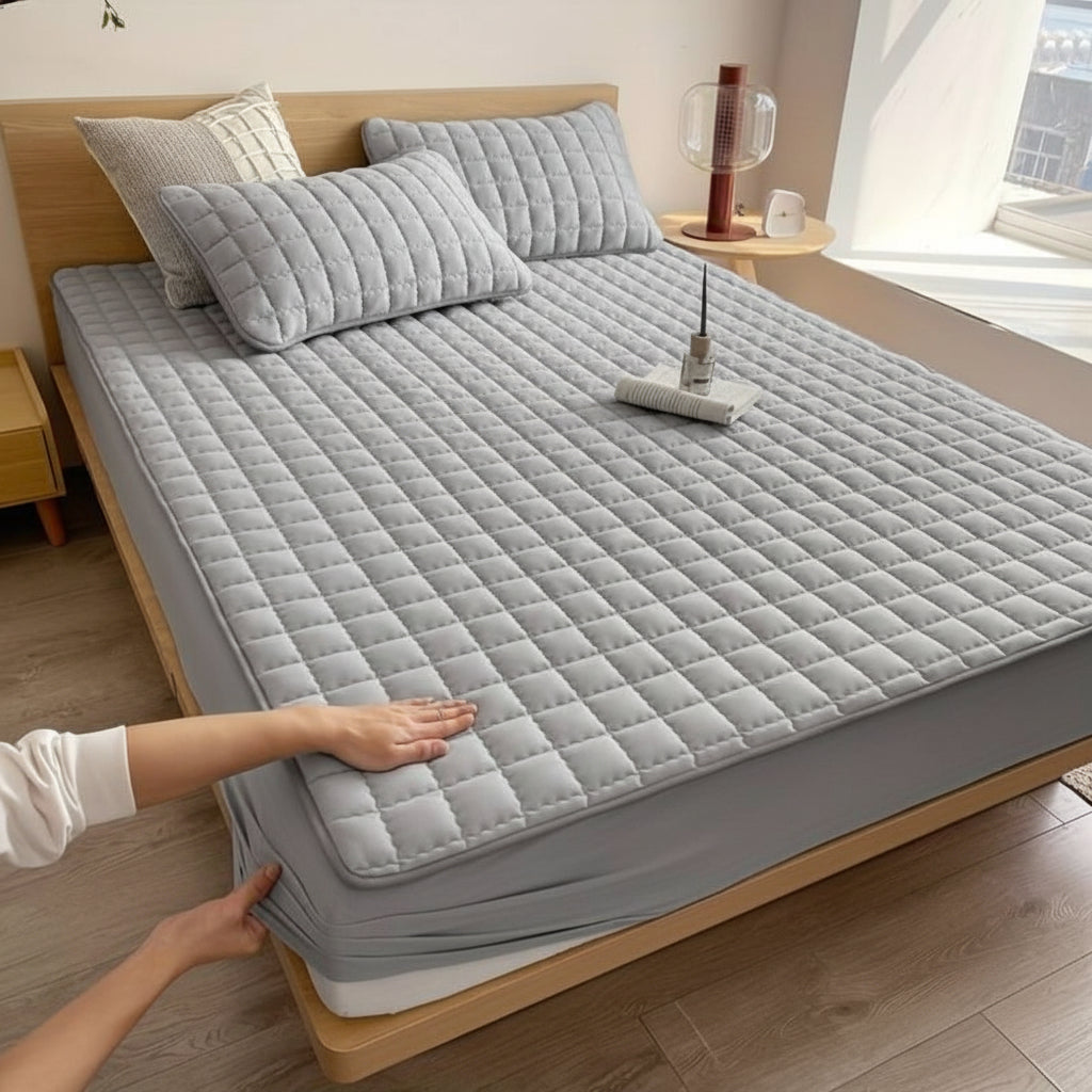 ComfortGuard | Waterproof Mattress Protector with Breathable Fabric | Soft Cover for Clean Sleep