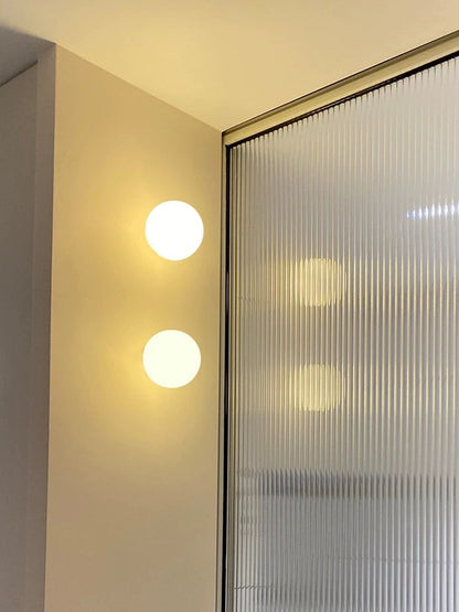 Contemporary LED Wall Sconce | Globe Design with Energy-Efficient Illumination | Versatile Lighting for Modern Interiors