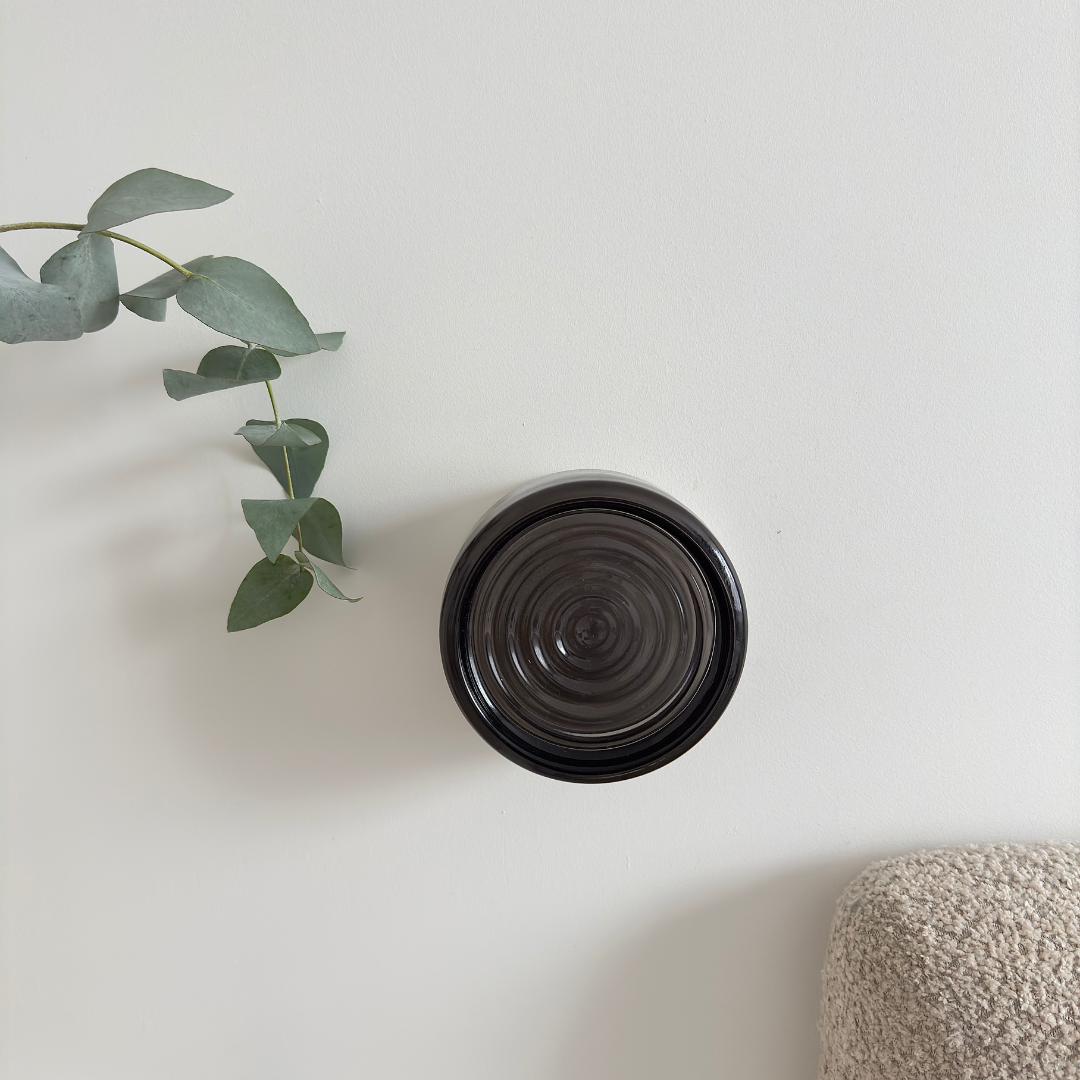 Contemporary Wall Sconce Light with Integrated LED & Sleek Glass Design for Modern Interiors