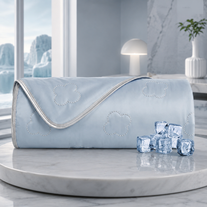 Cozy Comfort | Cooling Blanket with Heat-Absorbing Fabric | Lightweight Summer Blanket for Refreshing Sleep