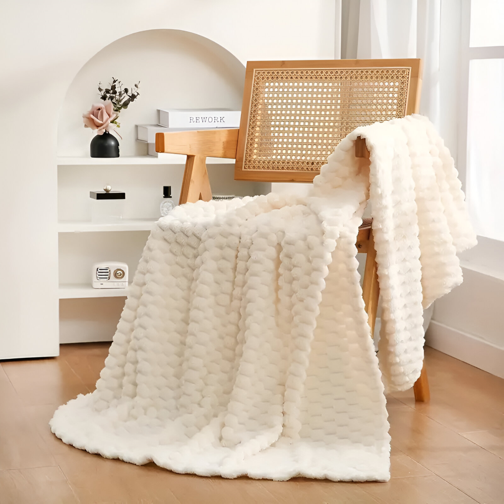 Geometric Plush Fleece Throw Blanket – Soft Polyester for Couch, Bed & Year-Round Warmth in Living Room, Bedroom
