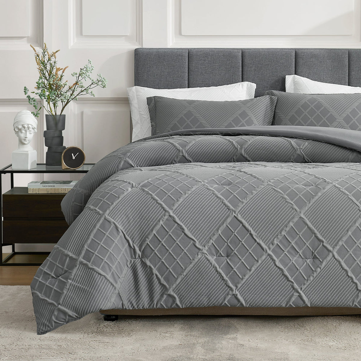 Ortekor Cozy Bliss | King Comforter Set with Reversible Design | Soft Bedding for Year-Round Comfort