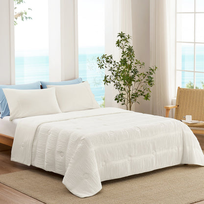 Cozy Bliss | Striped Cooling Comforter Set with Advanced Airflow | Lightweight Design for Hot Sleepers