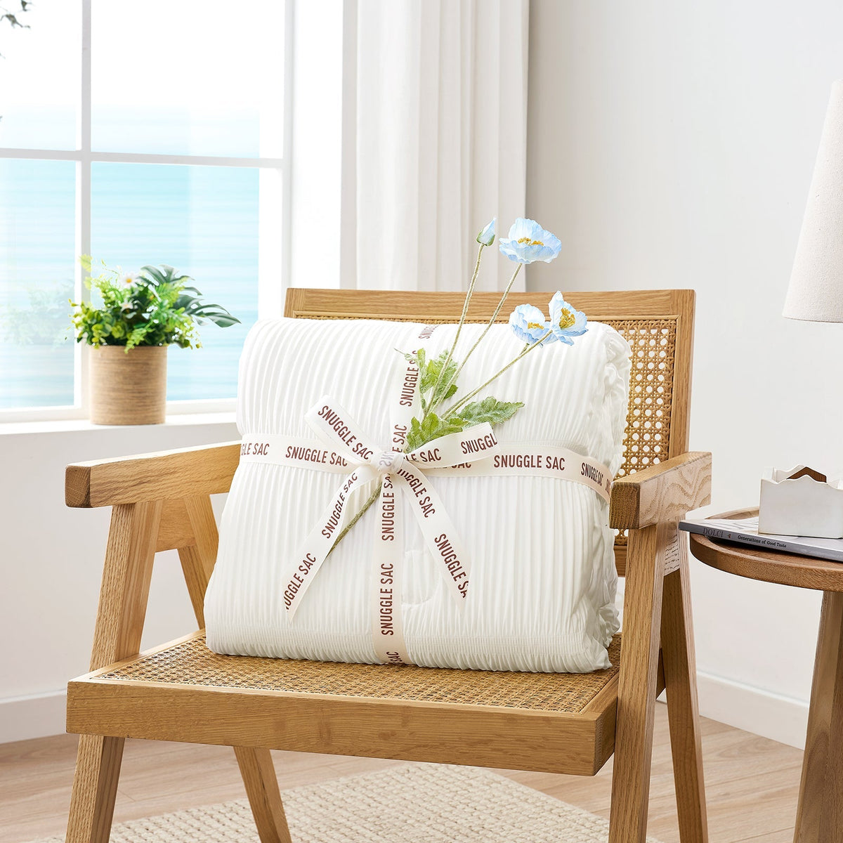 Cozy Bliss | Striped Cooling Comforter Set with Advanced Airflow | Lightweight Design for Hot Sleepers