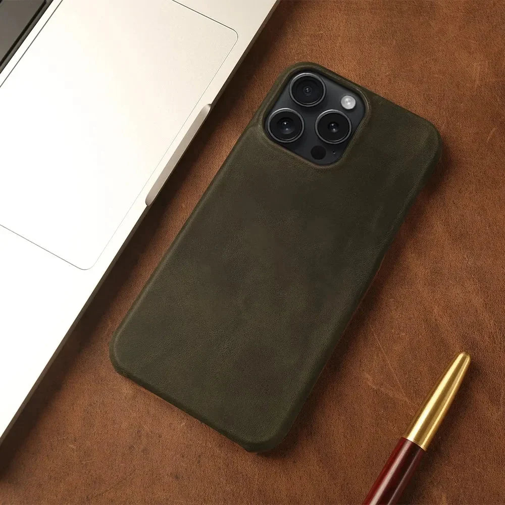 Genuine Leather MagSafe-Compatible iPhone Case – Wireless Charging Ready, Raised Edge Protection for Screen & Camera – iPhone 13-17