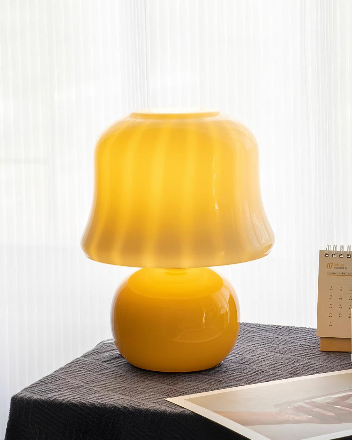 Ceramic Accent Lamp with Enamel Shade 11.4 in Beige for Nightstands Bedrooms Living Rooms Study Desks Side Tables E14 Socket 15W Soft Glow
