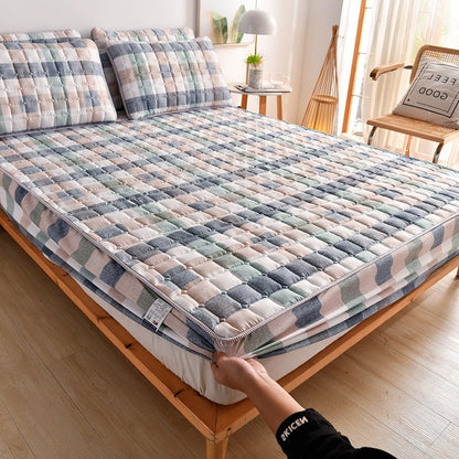 CushioGuard | Mattress Cover with Breathable Technology | Luxurious Protection for Enhanced Sleep Quality