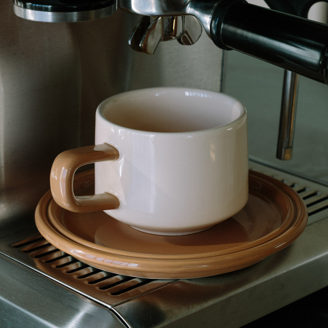 Vintage-Inspired Porcelain Cup & Plate Duo for Hot Beverages, Morning Coffee, Afternoon Tea Service, Gift-Worthy Kitchen Tableware