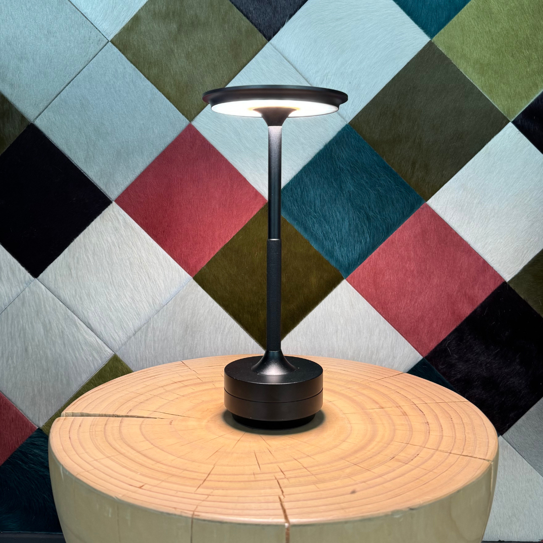DIMAVIA – LED Table Lamp for Adjustable Ambient Glow