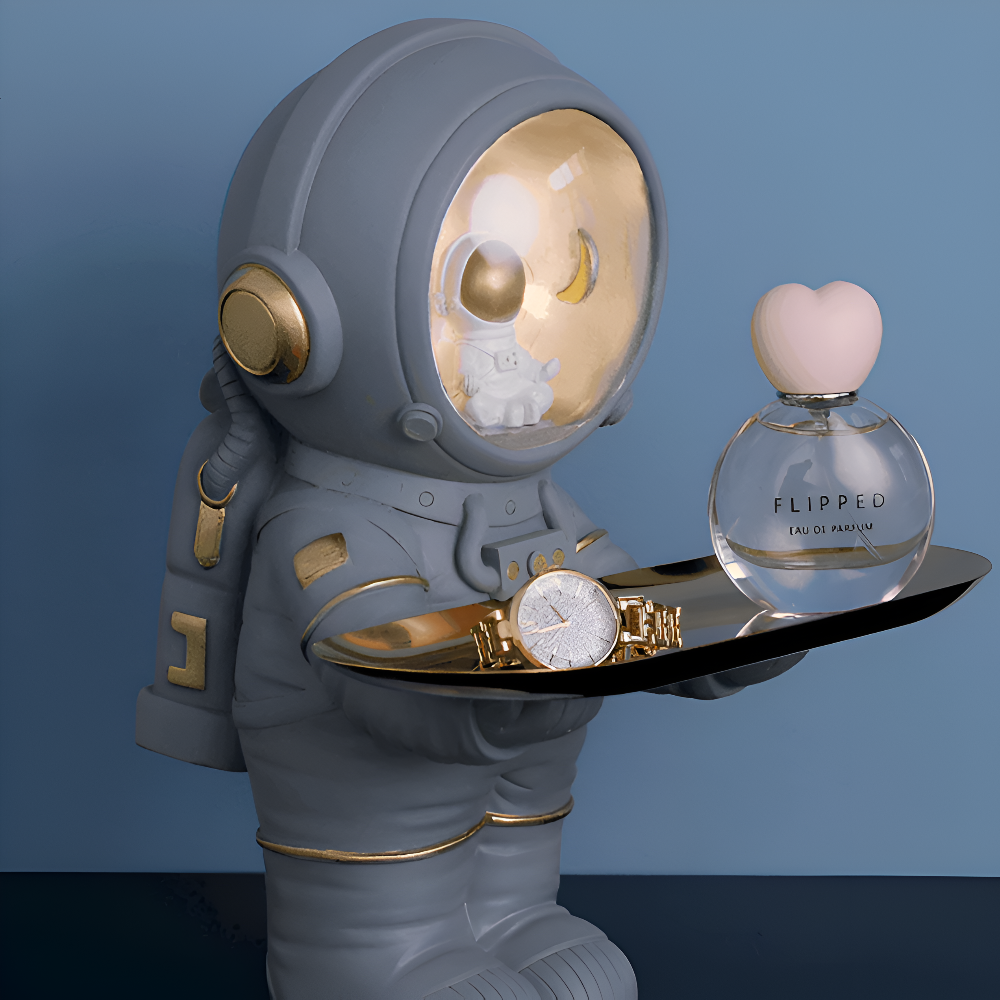 Decorative Astronaut Tray with LED Light – Stylish Storage Solution for Keys and Accessories