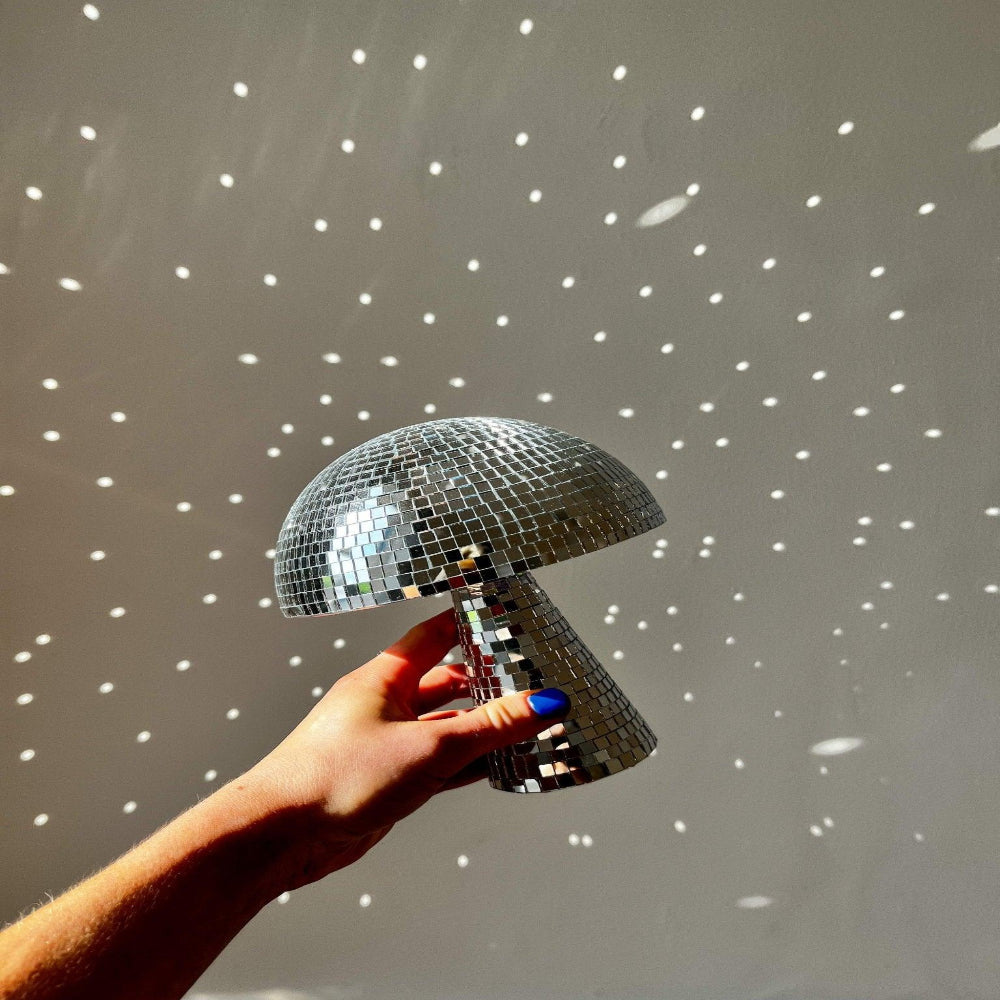 Disco Ball Mushroom Lamp Retro LED Reflective Light for Parties Bedrooms Living Rooms Home Decor Tabletop Accent Piece