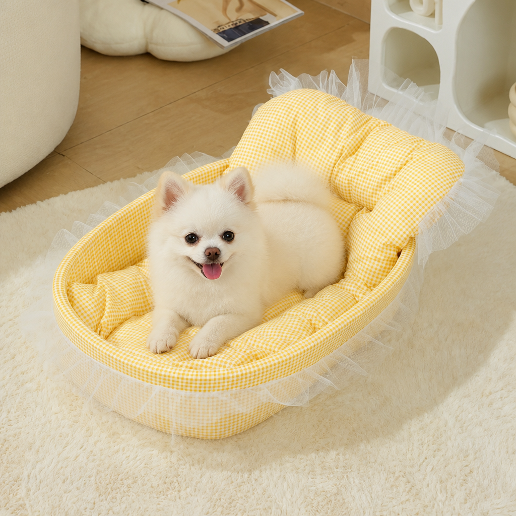Ortekor Polyester Plush & Lace-Trimmed Pet Bed