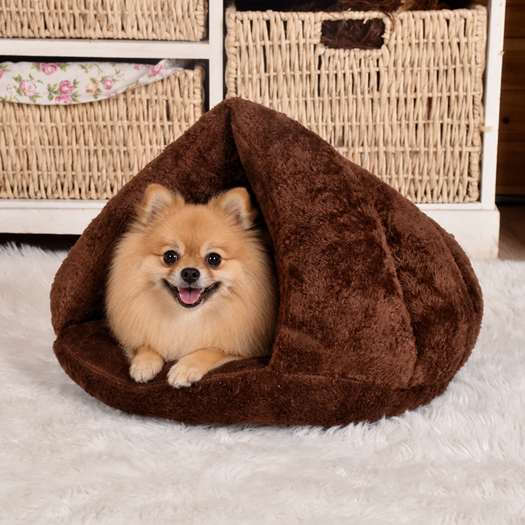 Ortekor Thick Plush Warm Triangle Kennel Mat
