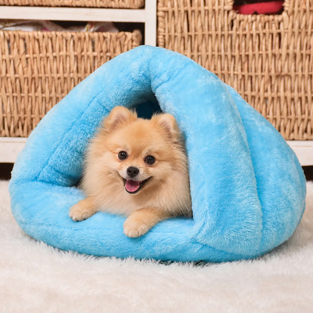Ortekor Thick Plush Warm Triangle Kennel Mat