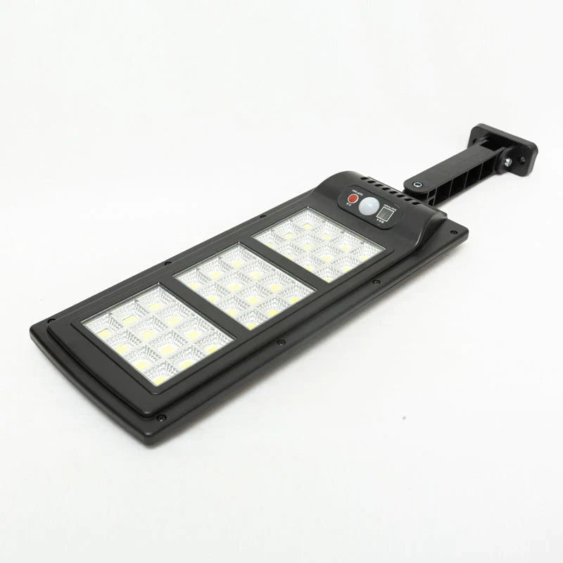 Eco-Friendly Solar Security Light | Wireless LED with Motion Detection for Enhanced Home Safety