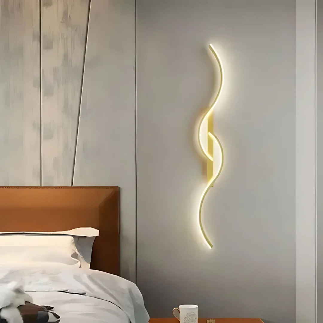 Elegant LED Wall Lamp in Aluminum – Stylish Indoor Lighting for Modern Spaces