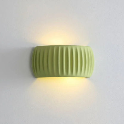 RESINLIVA – Elegant Resin Wall Sconce for Modern Interiors