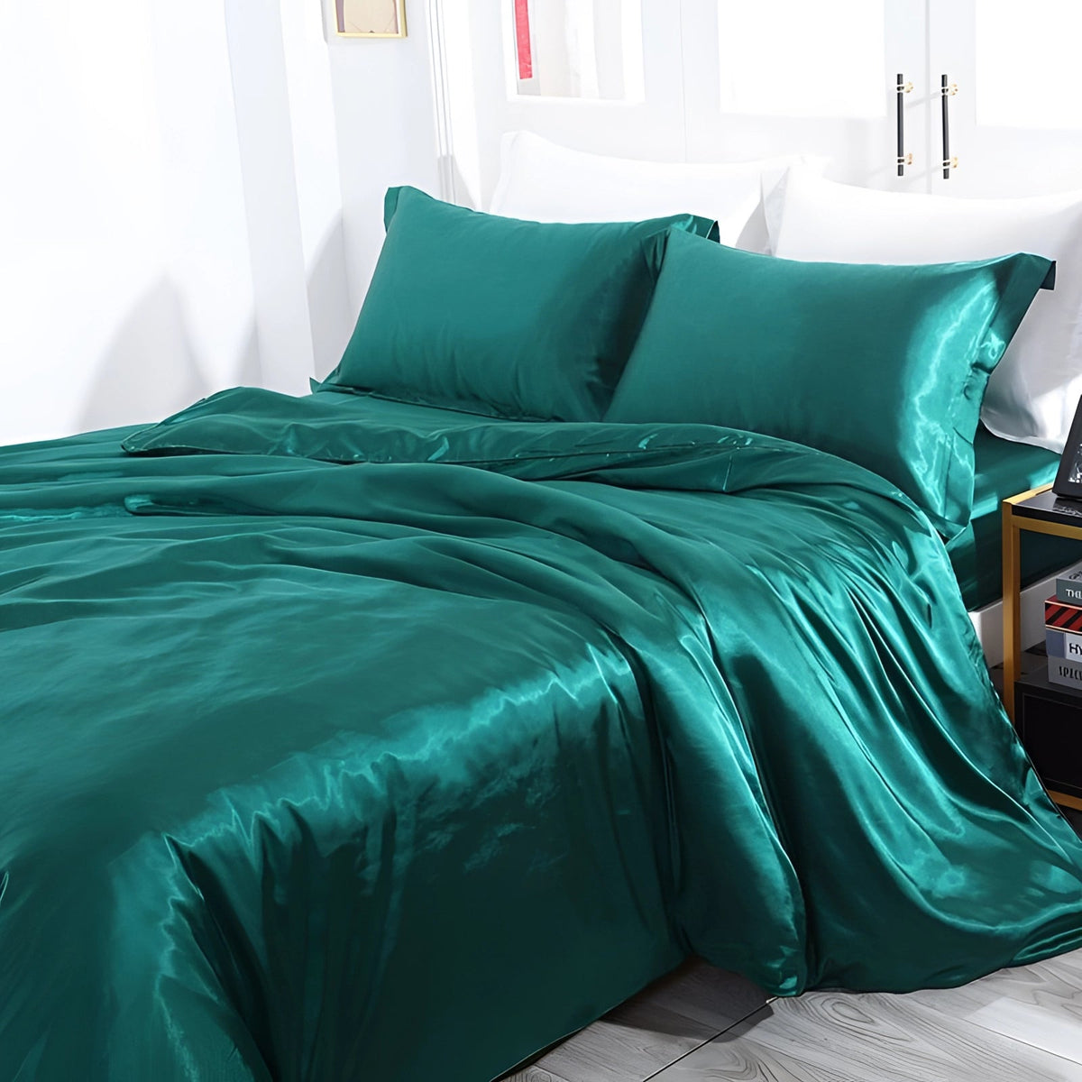 Ortekor Elegant Silk Bedding Set | Hypoallergenic Duvet Covers for Luxurious Comfort