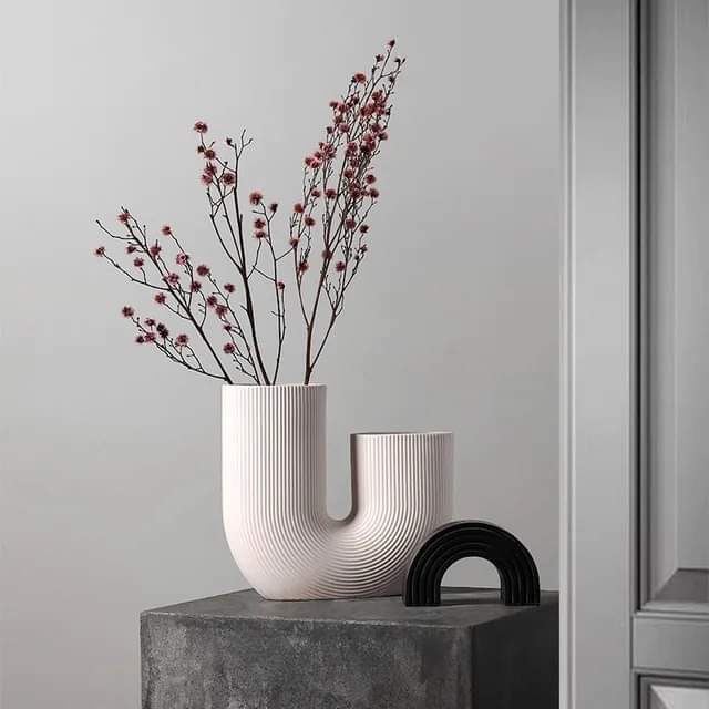 Curved Ceramic Vase for Table & Desk - Scandinavian Style Centerpiece - Modern Arch Design for Living Room & Office Decor - Geometric Home