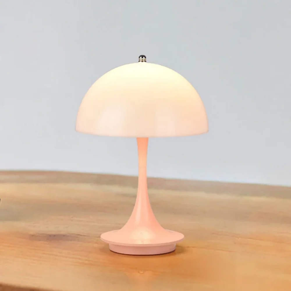 Contemporary Slim Wireless Table Lamp