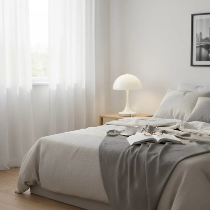 Contemporary Slim Wireless Table Lamp
