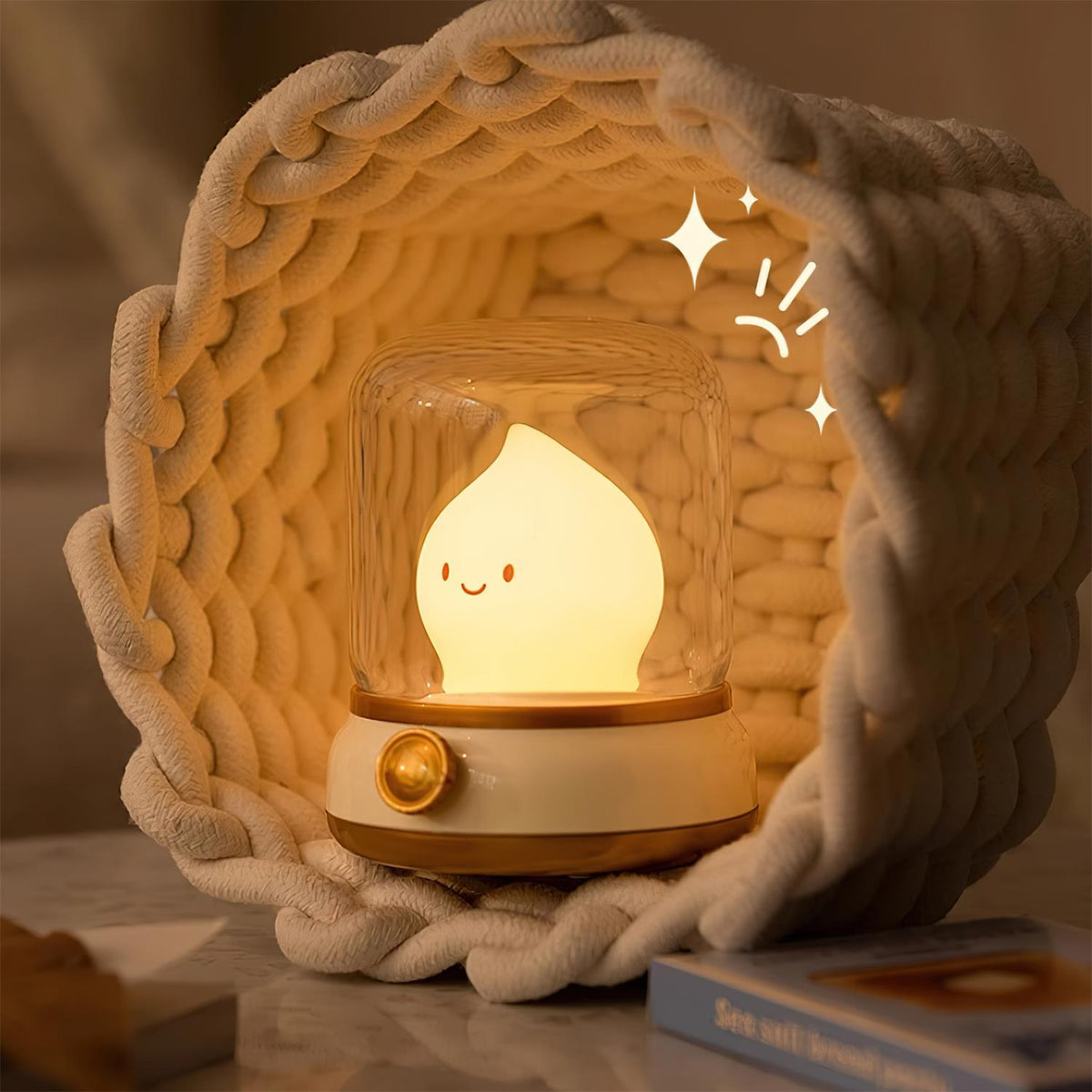 Vintage-Style Flame LED Accent Lamp 4 in Adjustable Brightness USB Rechargeable Bedroom Nightstand Reading Desk Decor