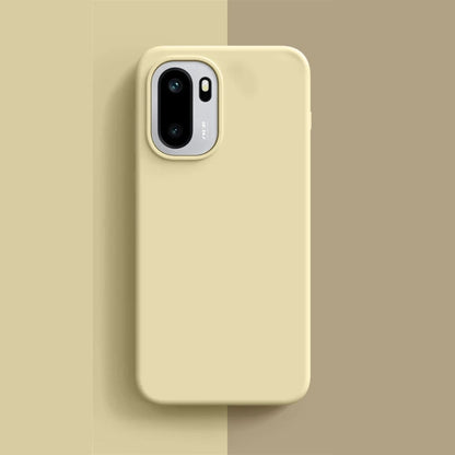 Soft-Touch Silicone Phone Case with Camera Protection for Android Models – Shock-Absorbing Cover with Raised Edges & Fingerprint-Resistant