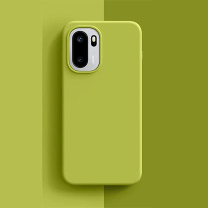Soft-Touch Silicone Phone Case with Camera Protection for Android Models – Shock-Absorbing Cover with Raised Edges & Fingerprint-Resistant