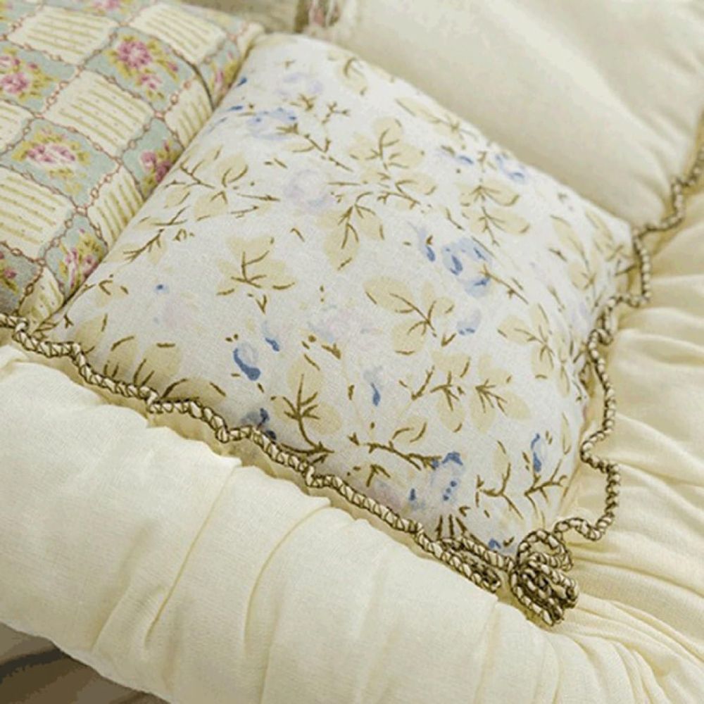Flora Sofa Cover - Microfiber Blend, Cozy Floral Design