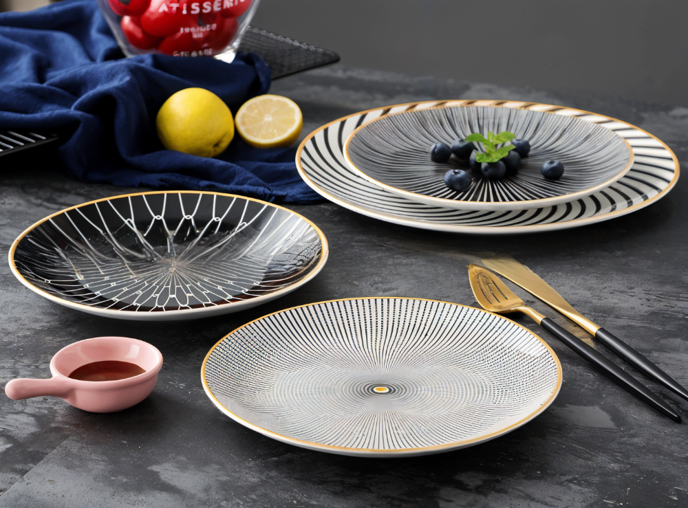 Dinner Plate Set 10 Inch Monochrome Pattern Gold Edge Fine China Dishware for Kitchen Table Modern Black White Serving Plates Dining Room De
