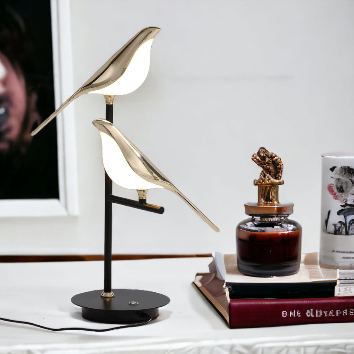 Glimmer Birdlight Wall Sconce - Nordic Metal, LED Design