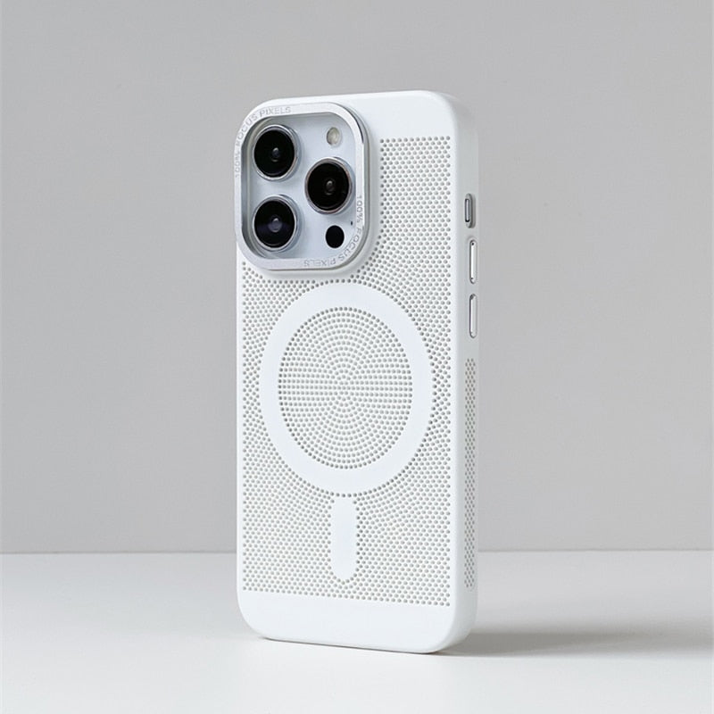 Cooling iPhone Case with MagSafe – Raised Edge Protection for Camera & Screen – Shock-Absorbing TPU Design for Daily Use