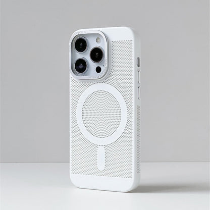 Cooling iPhone Case with MagSafe – Raised Edge Protection for Camera & Screen – Shock-Absorbing TPU Design for Daily Use