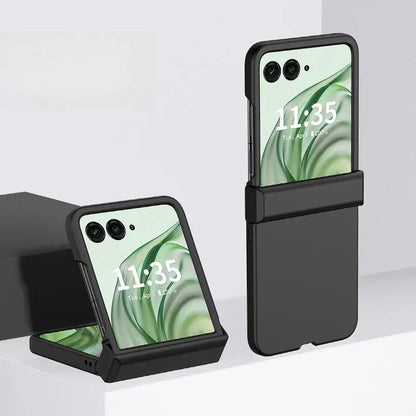 Protective Hard Shell Case for Foldable Phones with Full Hinge Coverage – Anti-Fingerprint Finish, Precision Fit, Raised Edges for Screen