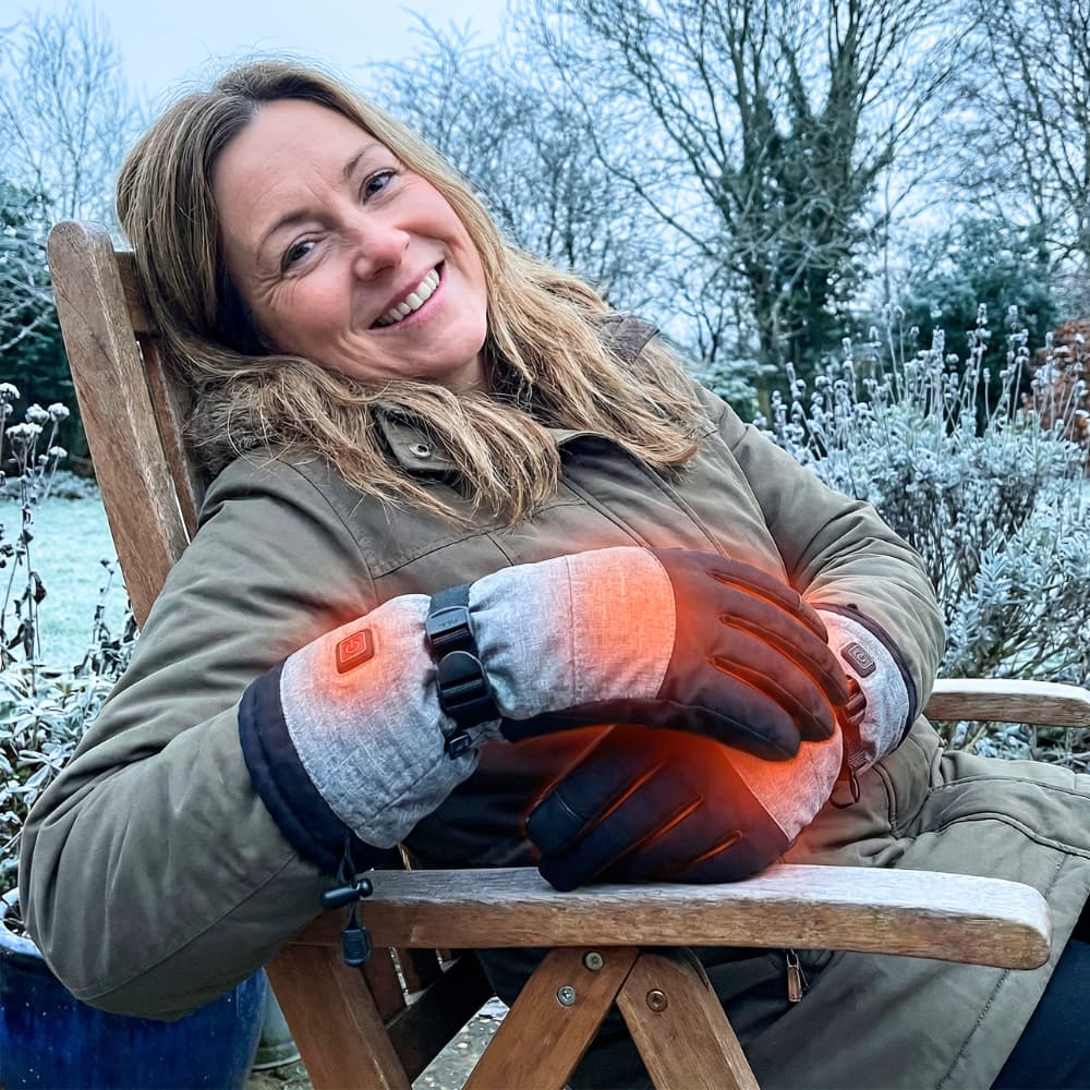Warm Touch Insulated Gloves with Adjustable Heat Settings