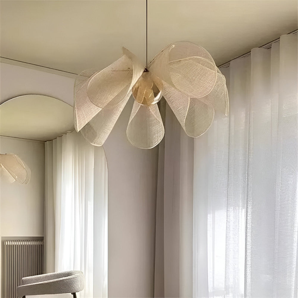 Floral Pendant Lamp – Adjustable Lighting, Elegant Design