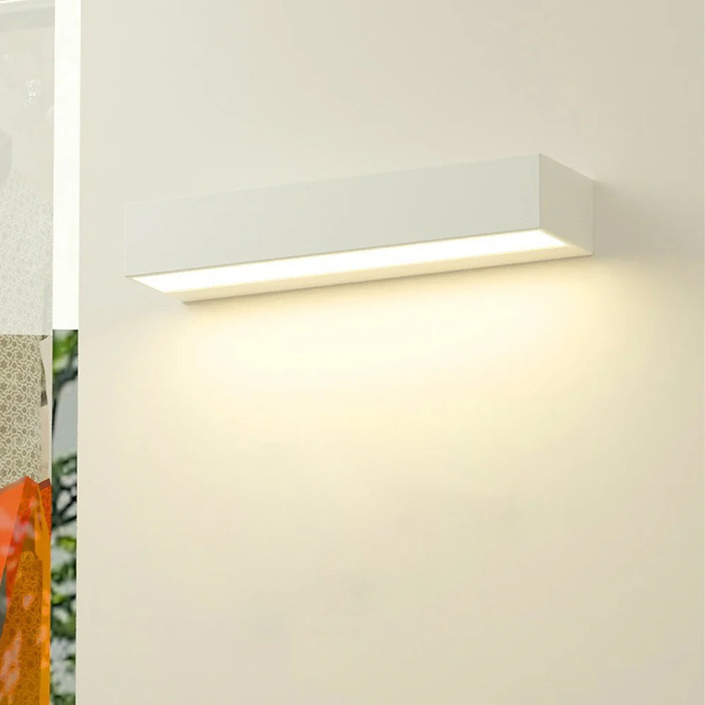 Outdoor LED Wall Sconce Die-Cast Aluminum Porch Light Black White 8-32 in Weatherproof Fixture for Balcony Entry Hallway Modern Exterior